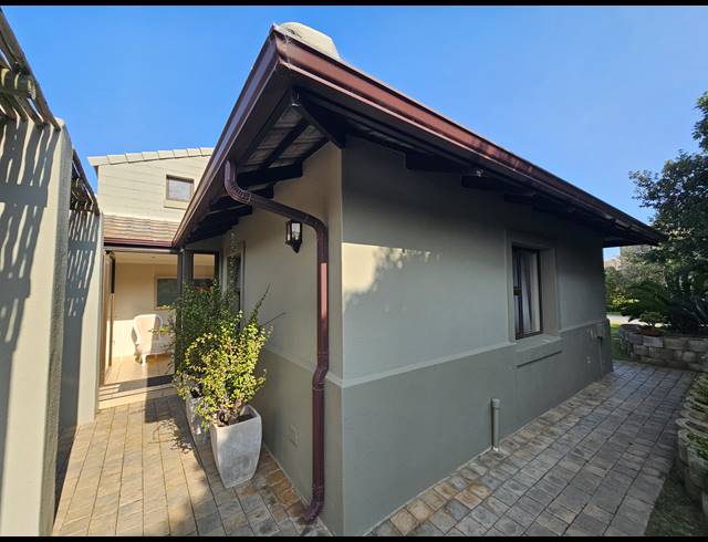 3 BEDROOM DUET FOR SALE IN HARTENBOS LANDGOED